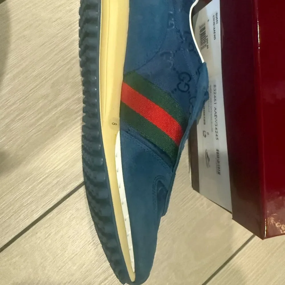 New with box Men's Blue Gucci Sneakers us size 9 Gucci 8